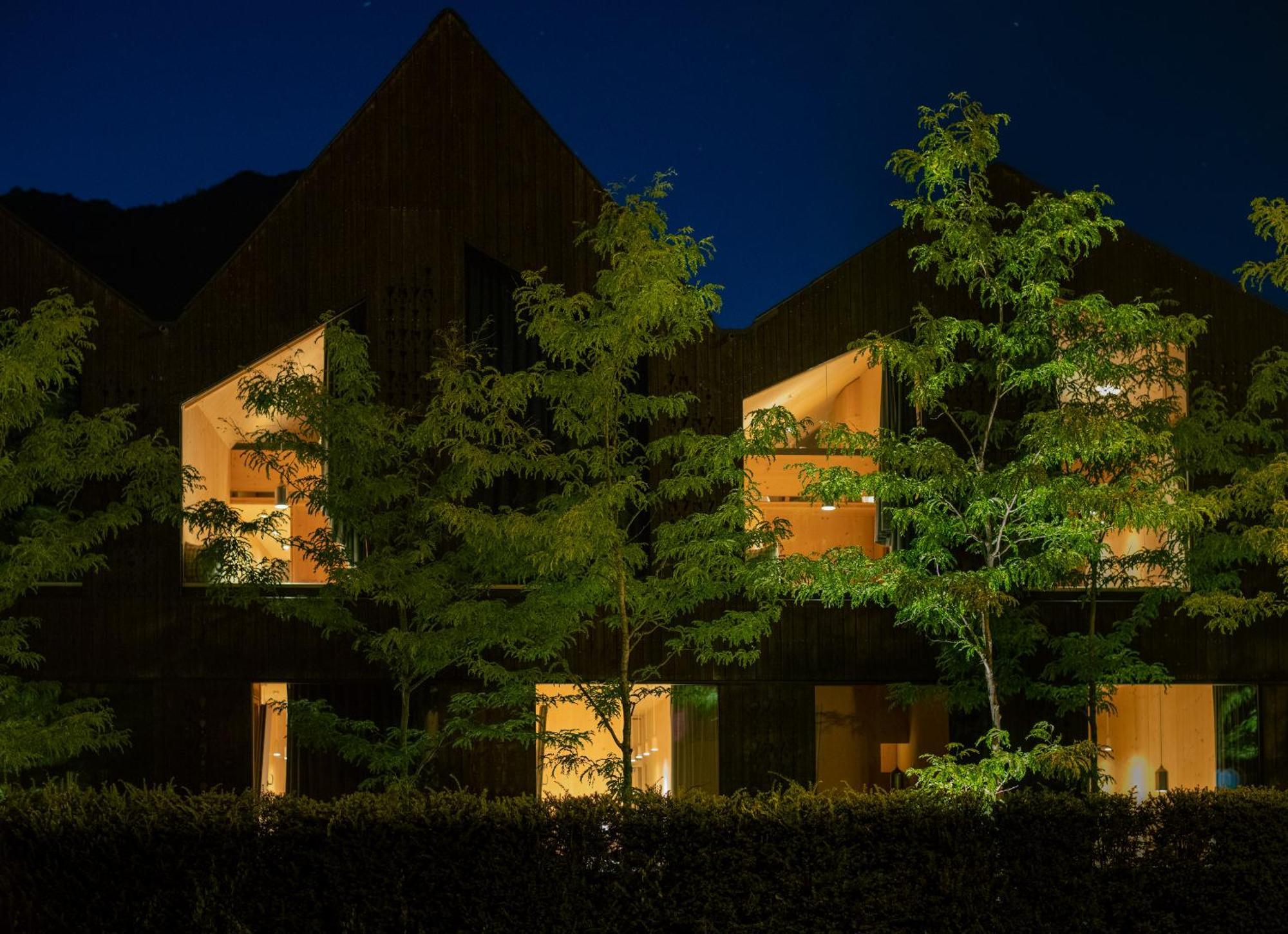 Hotel Quartier - Ueber Nacht In Besonderer Architektur Garmisch-Partenkirchen Esterno foto